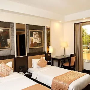 Hotel Inde Vista Woods Huda City Centre,, Gurgaon